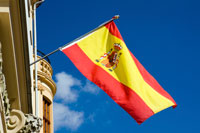 Los ciudadanos y empresas no residentes podrán tramitar sus NIF desde los consulados españoles