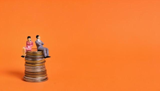 No es posible deducir en el IP la deuda de IRPF del cónyuge en régimen de gananciales cuando se ha optado por la tributación individual No es posible deducir en el IP la deuda de IRPF del cónyuge en régimen de gananciales cuando se ha optado por la tributación individual