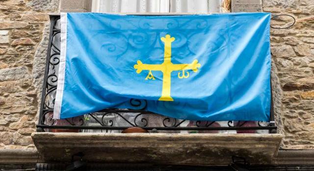 Presupuestos Asturias despoblación. Bandera del Principado de Asturias