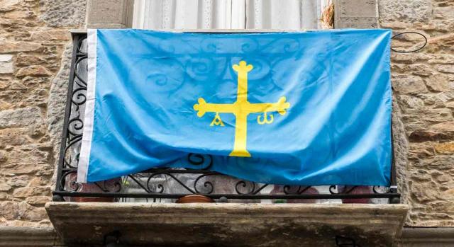 Presupuestos 2023 Asturias. Bandera de Asturias