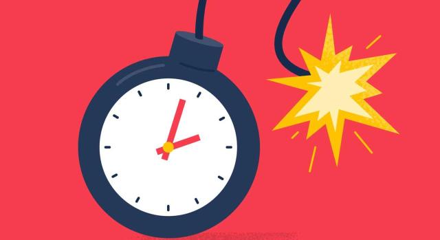 La AN resuelve que un procedimiento penal inválido a los efectos de interrupción de la prescripción del delito no puede interrumpir la prescripción en el ámbito tributario, ya que lo contrario vulneraría la seguridad jurídica. Imagen de una bomba en la que hay incrustado un reloj marcando la una