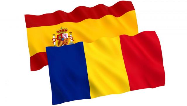 Bandera de España y Rumanía para el convenio entre ellos