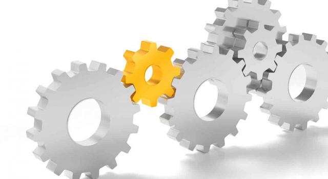 Modificación, reglamentos, ITP y AJD, ISD, IS Modificación, reglamentos, ITP y AJD, ISD, IS. Imagen de varias piezas grises de un engranaje, una de ellas amarilla