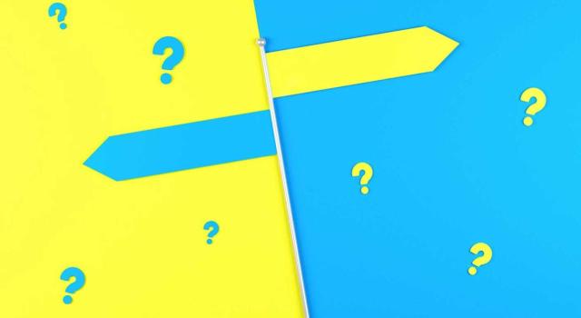 La AEAT ha de tramitar el procedimiento de conflicto en la aplicación de la norma si hay elusión fiscal y no simplemente recalificar una operación De acuerdo con el TS, la Administración Tributaria no puede recalificar simplemente una operación, sino que ha de tramitar el procedimiento específico de conflicto en la aplicación de la norma si hay finalidad elusiva. Imagen de unas flechas que cada una va a una dirección, una va hacia el amarillo y la otra al azul