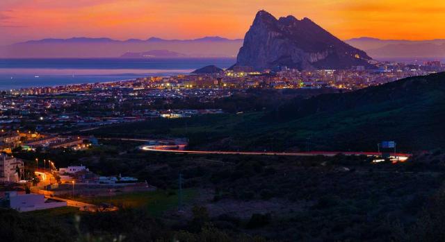 Ratificación del Protocolo al Convenio para la Protección de los Derechos Humanos y de las Libertades Fundamentales sobre autoridades de Gibraltar