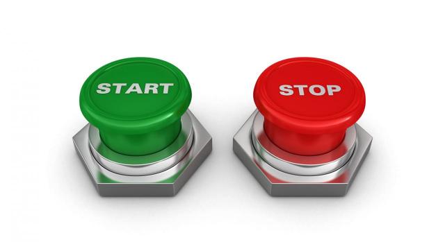 Representación de la interrupción del procedimiento sancionador a través de una imagen con dos botones, uno de star y otro de stop sobre fondo blanco