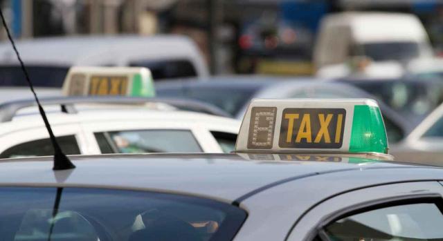 Transmisión conjunta del taxi y del vehículo. Taxis en Madrid