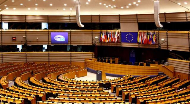 A las asignaciones del Parlamento Europeo a sus diputados no se aplica la exención del art. 7.p) Ley IRPF. Imagen del interior del Parlamento Europeo