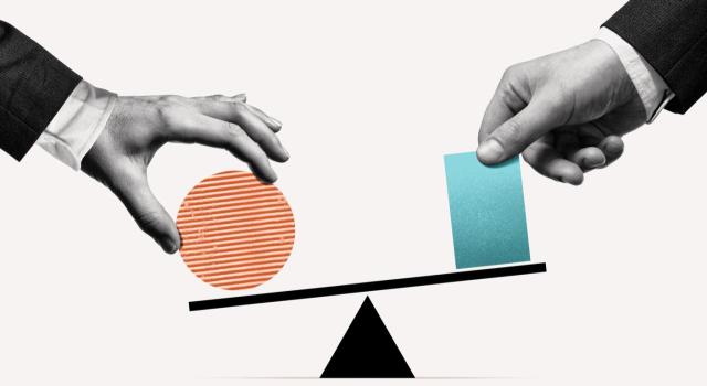 ¿En el posterior proceso contencioso-administrativo se deberán resolver los motivos rechazados al anular la liquidación? ¿Si se anula la liquidación tributaria con base a uno de los motivos de impugnación, en el posterior proceso contencioso-administrativo se deberán resolver los motivos rechazados si son alegados por el obligado tributario? Imagen de una balanza con un circulo en un lado y un cuadrado en el otro