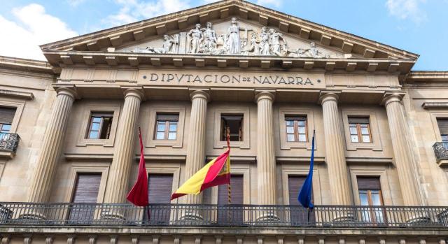 El Ministerio de Hacienda ha publicado la nota de prensa que informa de la aprobación del Proyecto de Ley sobre la reforma del concierto navarro. Imagen del edificio del Parlamento de Navarra