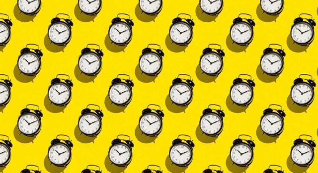 Selección de doctrina tributaria. Junio 2026 (1.ª quincena) Selección de doctrina tributaria. Junio 2026 (1.ª quincena) Imagen de muchos relojes sobre un fondo amarillo