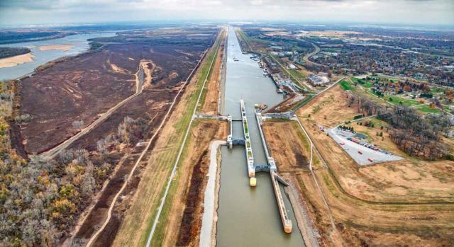 Ayuda de Estado: Compensación de la pérdida de ingresos resultante de la supresión de las tarifas de paso de una esclusa. Esclusa en el rio Mississippi