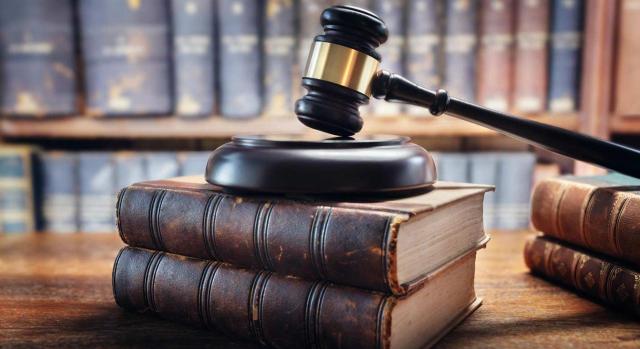 Para la exacción de la responsabilidad civil declarada en la sentencia penal firme no cabe acudir a la vía del art. 42.2.a) de la LGT Para la exacción de la responsabilidad civil declarada en la sentencia penal firme no cabe acudir a la vía del art. 42.2.a) de la LGT. Mazo sobre libros judiciales